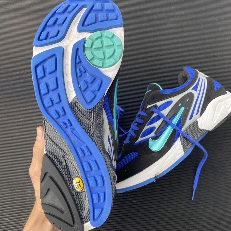 Nike Air Ghost Racer image 7