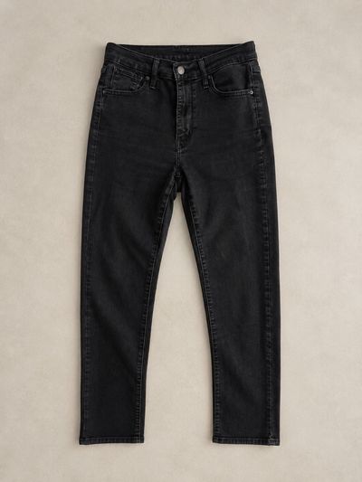 724 High Rise Straight Jeans