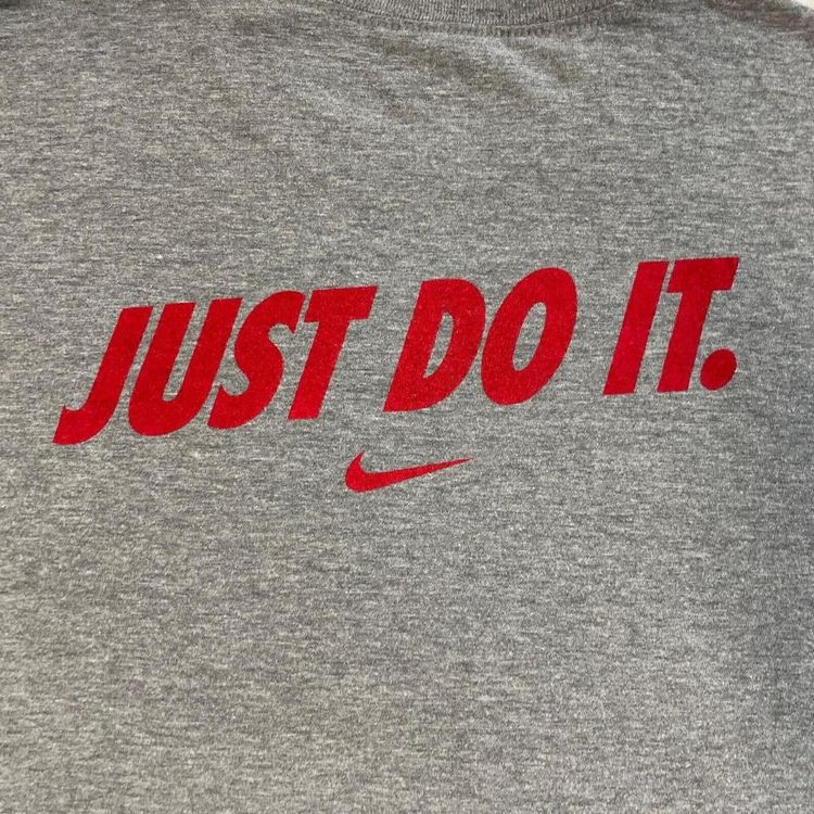 Nike Grey Short Sleeved Just Do It Basketball T-shirt Mens Size S image 2