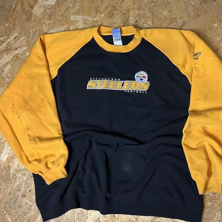 Vintage Reebok NFL x Pittsburgh Steelers Graphic Sweatshirt
