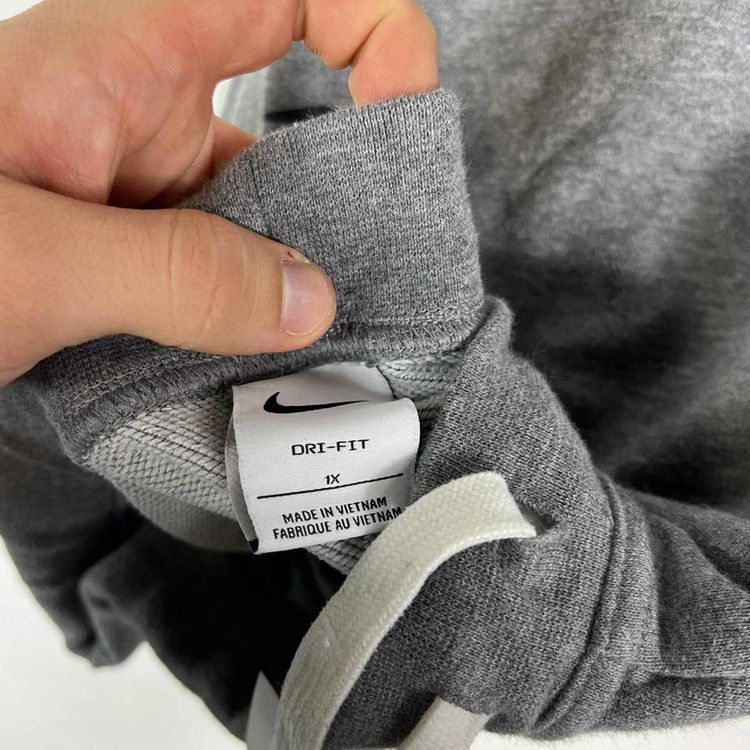 Nike swoosh joggers grey image 3