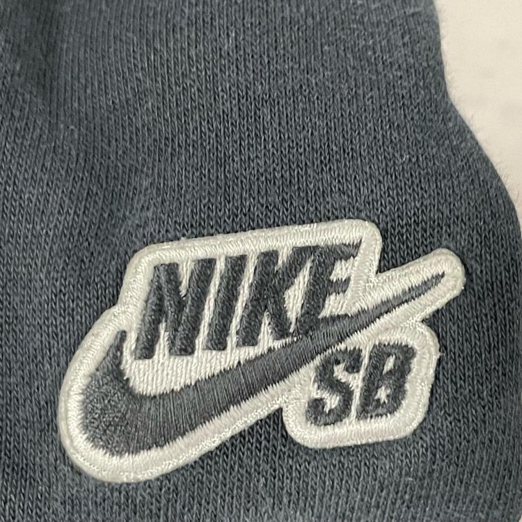 Nike Black Long Sleeved Pullover Sweatshirt For Mens Size 2XL image 2