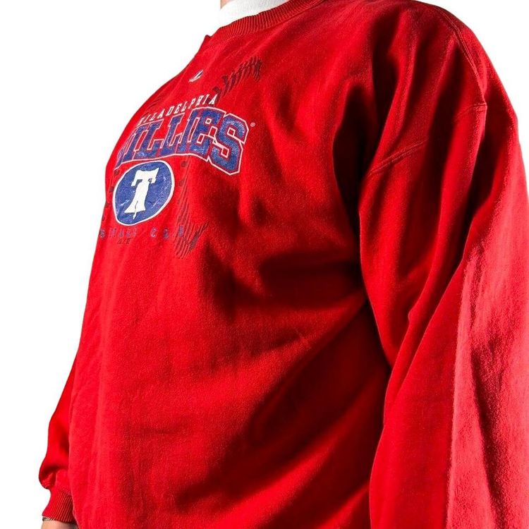 Majestic Baseball Phillies Red Long Sleeved Sweatshirt Size Mens 2XL 2