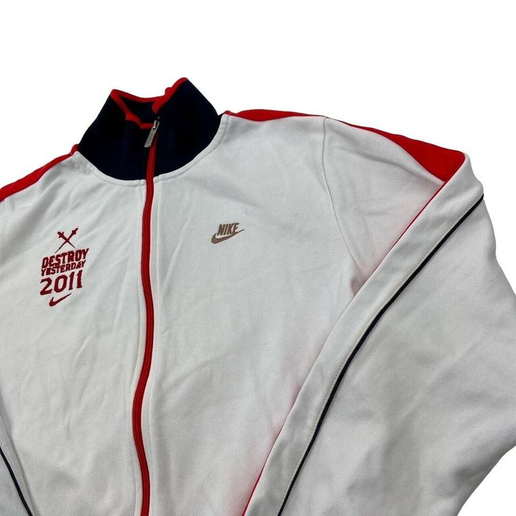 Nike Red White Full Sleeved Full Zip Jacket Size Mens M image 2