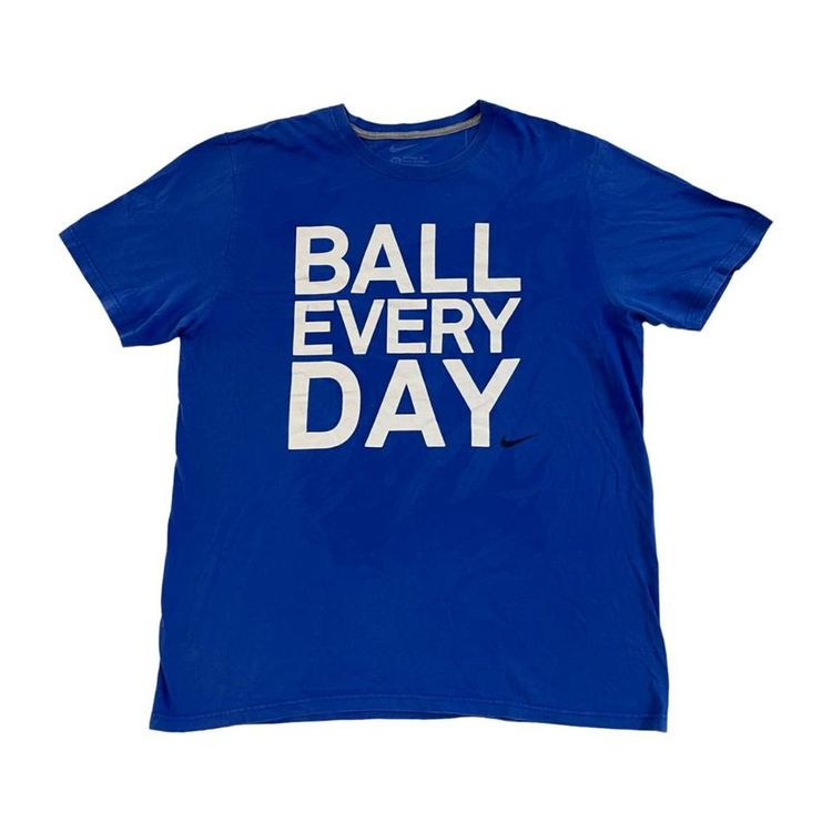 Nike Blue Short Sleeved BALL EVERY DAY Printed T-Shirt For Mens XL