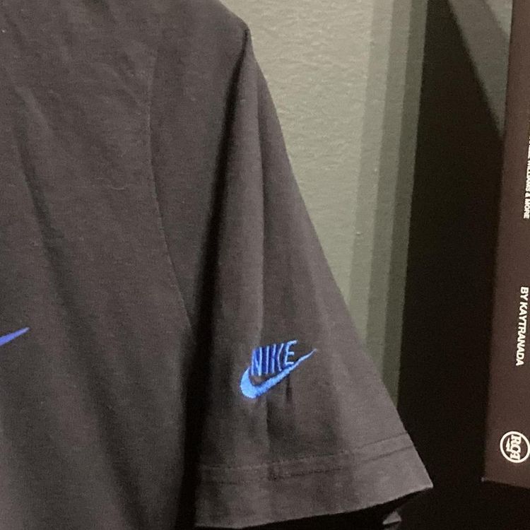 Nike Berlin Spell Out T Shirt obraz 5