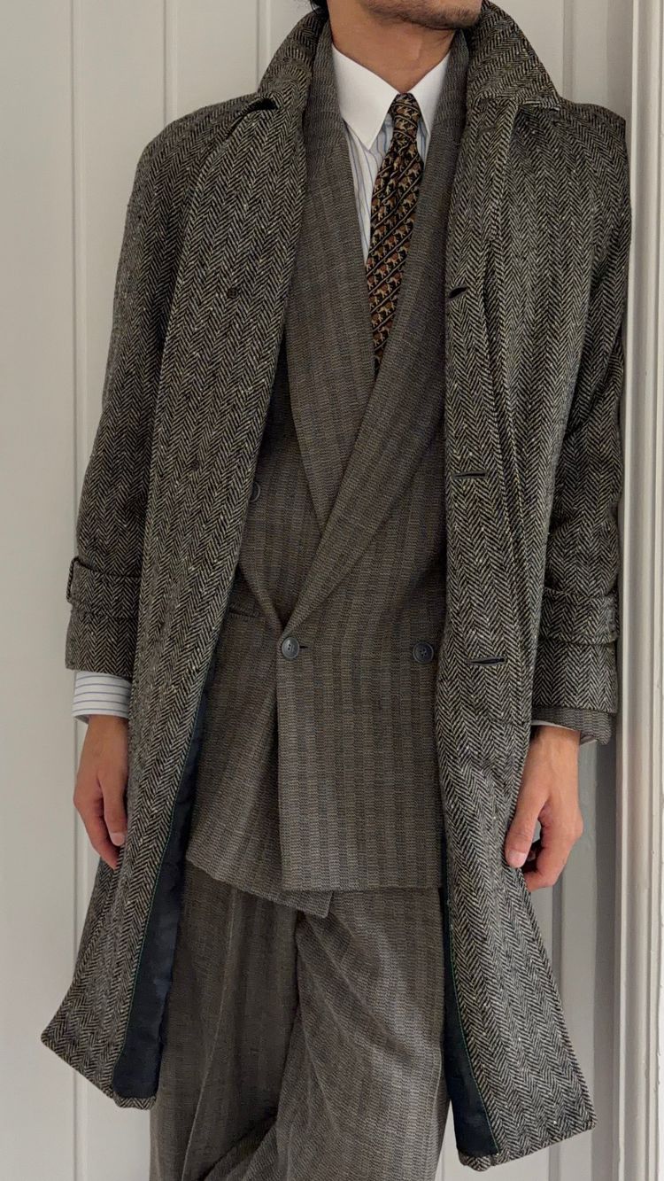 Marcel Lassance 1990s Herringbone Wool Belted Coat - Size S image 16