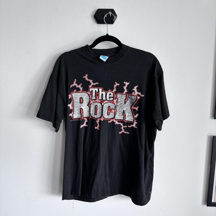 Vintage WWE The Rock T-shirt