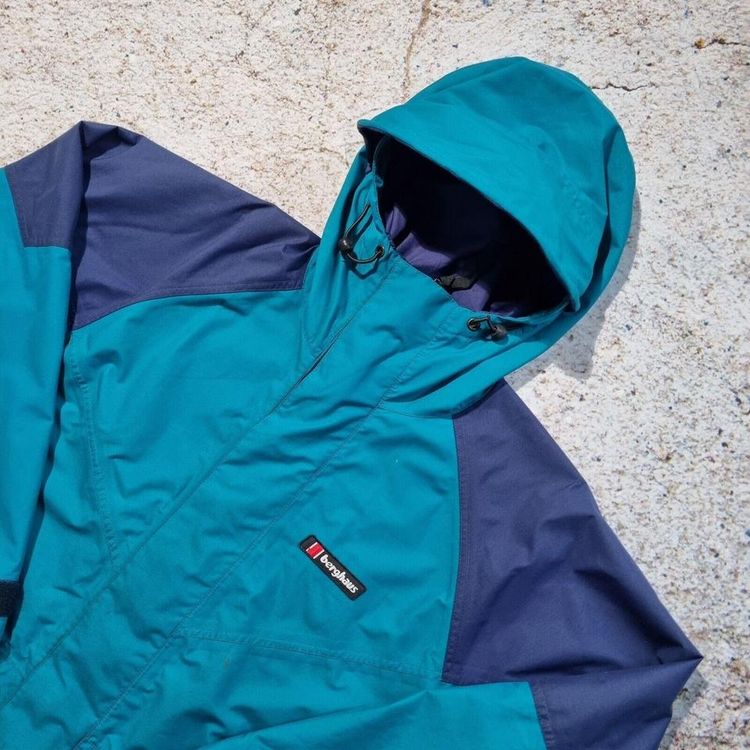 Berghaus Gore-Tex Hooded Waterproof Jacket Women Green Size 12 image 2