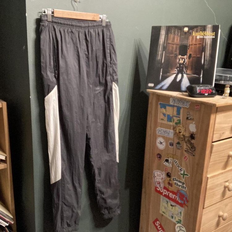 Nike Joggers in Grey and White