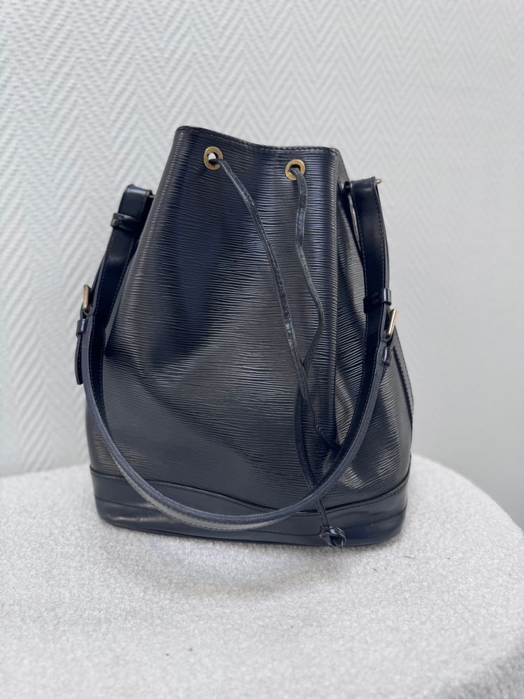 Other Louis Vuitton noe epi noir product image