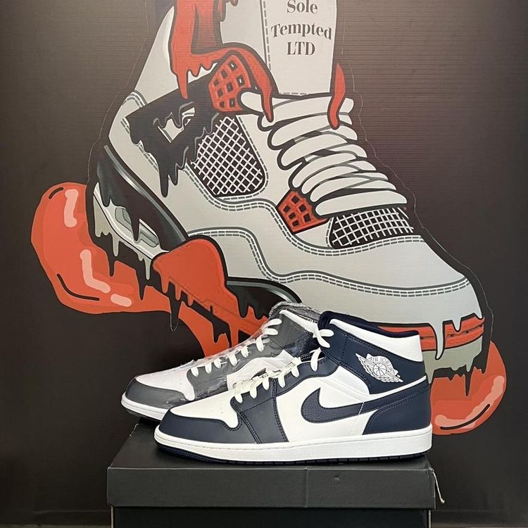 Jordan Air Jordan 1 Mid (Obsidian) Brand New in box. 100% Authentic #nike #jordan #obsidian #sneakers #new product image