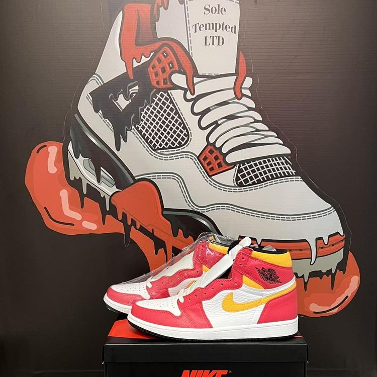 Jordan Air Jordan 1 High OG (Light Fusion) Brand New in box. 100% Authentic #nike #jordan #lightfusion #sne product image