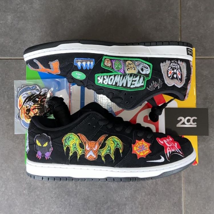 - Nike SB Dunk Low Pro QS Neckface