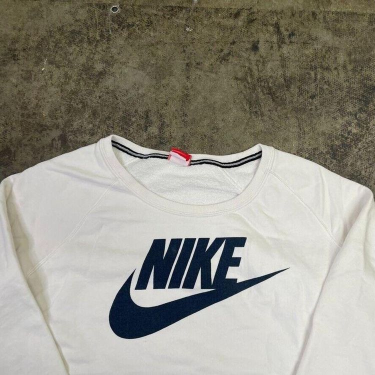 Nike Sweatshirt Spellout Swoosh Pull Over Sports Jumper, White, Womens Large image 2