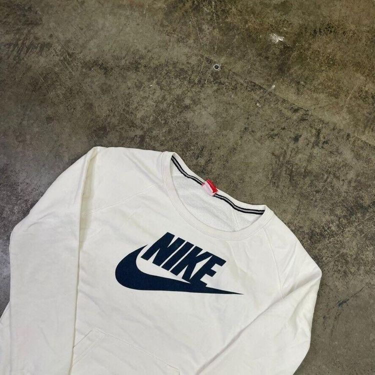 Nike Sweatshirt Spellout Swoosh Pull Over Sports Jumper, White, Womens Large image 3