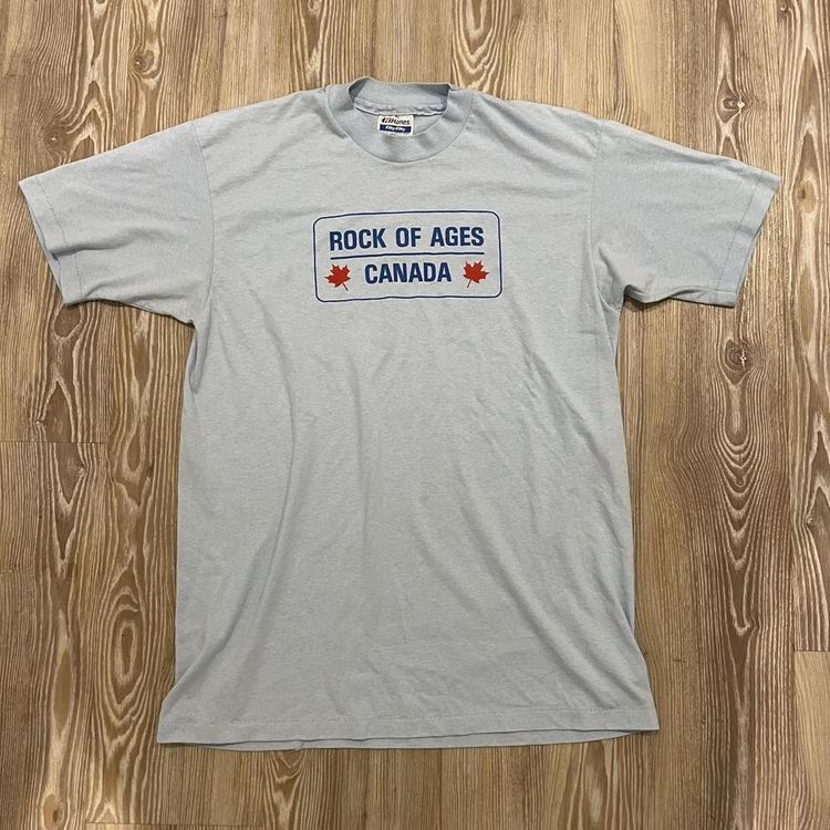 Vintage 80s Hanes single stitch t shirt image 1