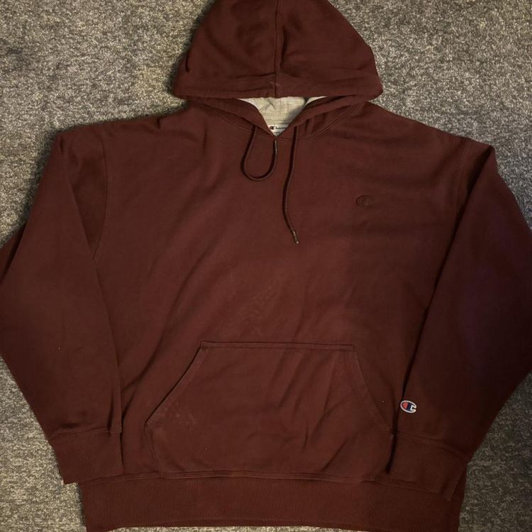 Mens burgundy vintage Champion sweater 1