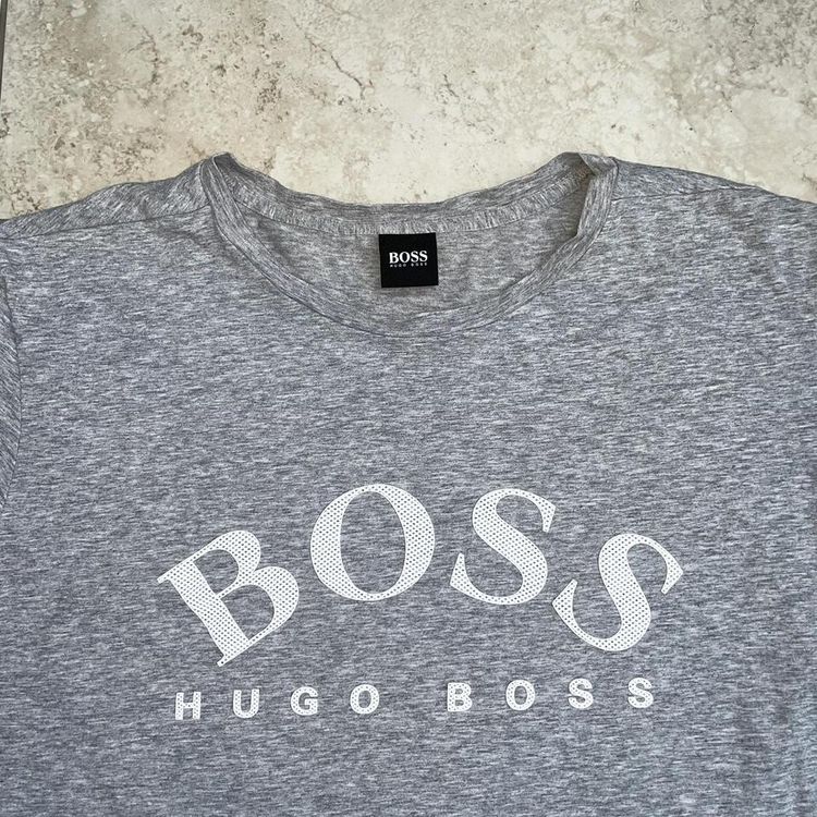 Hugo boss top image 2