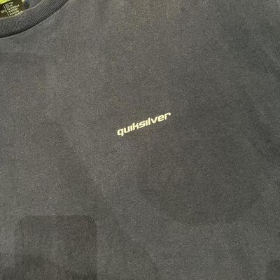 Navy Quiksilver t-shirt with back graphics 2