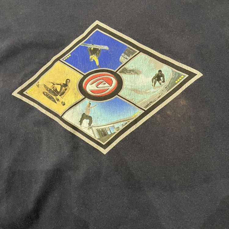 Navy Quiksilver t-shirt with back graphics 5