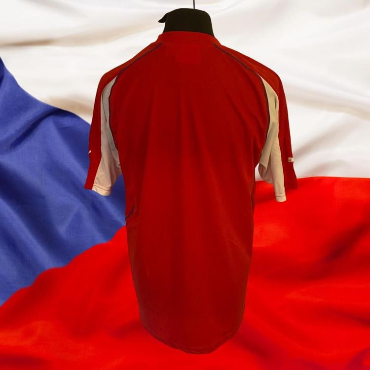 CZECH REPUBLIC 2004-05 HOME FOOTBALL SHIRT image 2