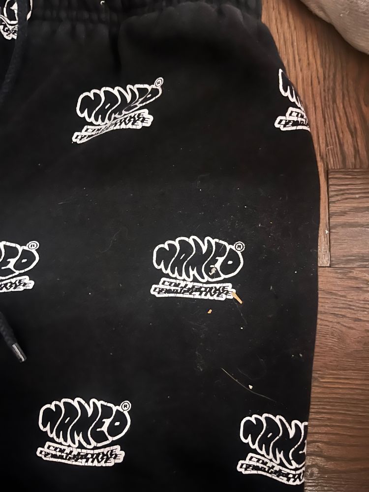 Named Black Sweatpants With White Logo Print obraz 2