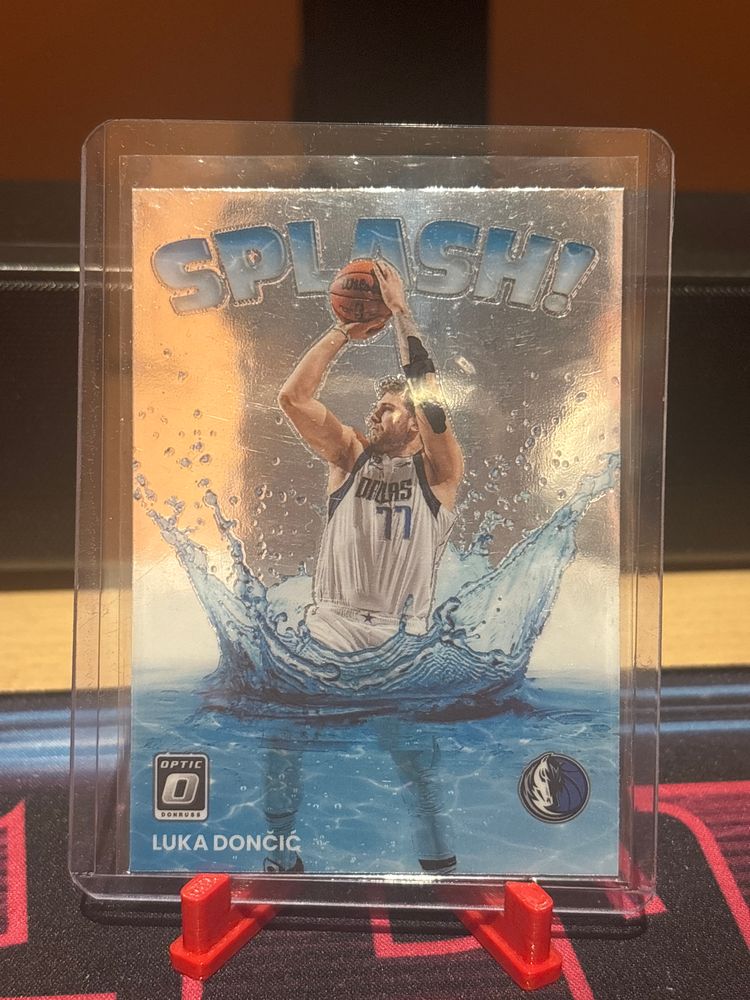 Other Luka Dončić Basketball Trading Card product image