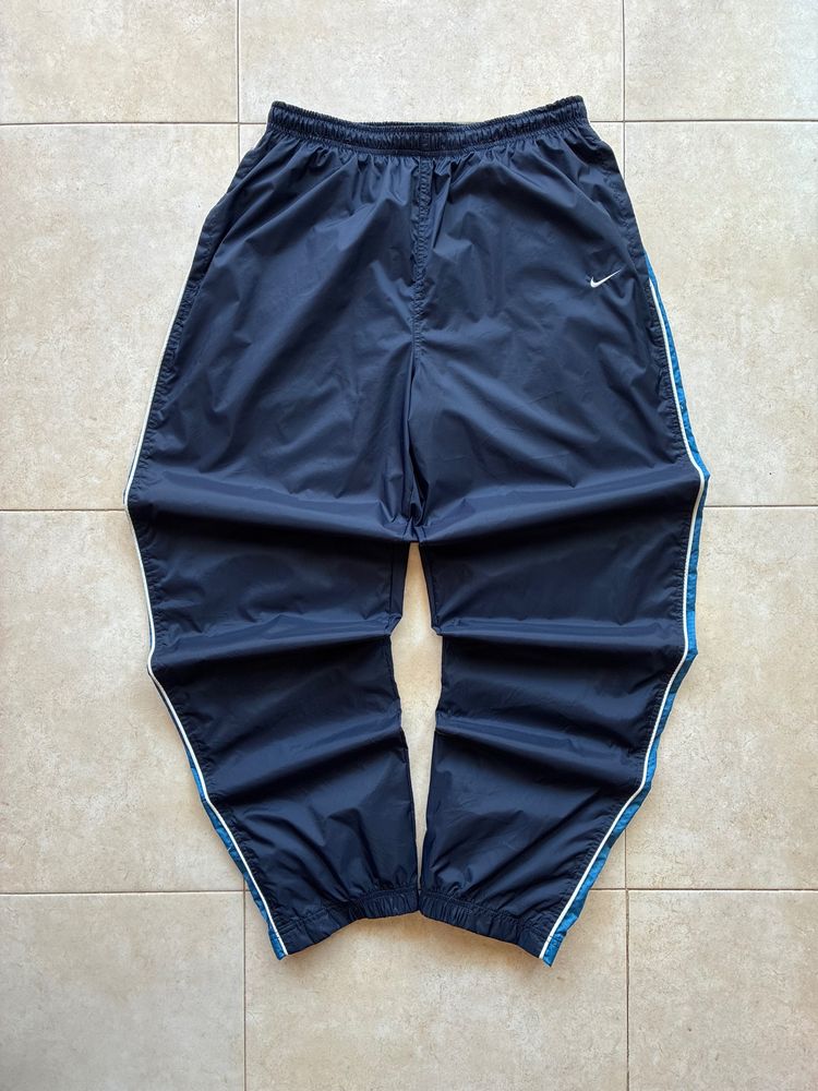 Nike Navy Blue Track Pants. XL