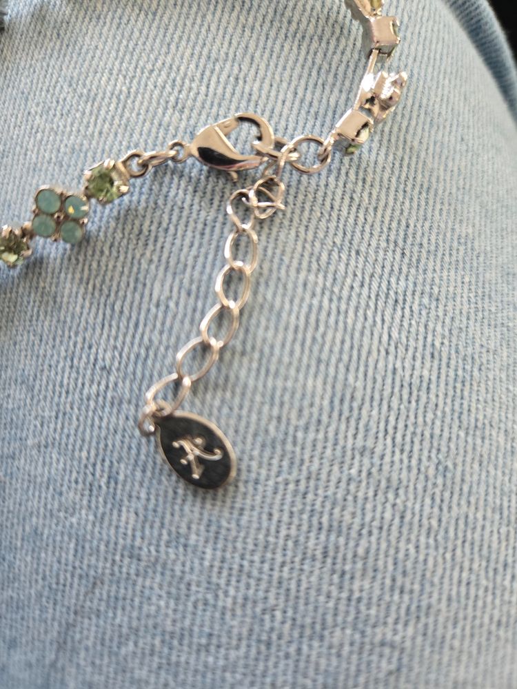 Black Gemstone Ring With Side Clear Stones 5