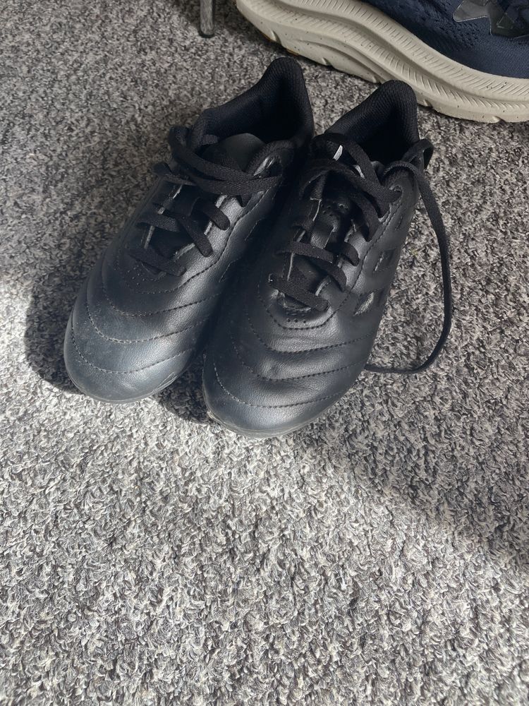 Other Black Cleats product image