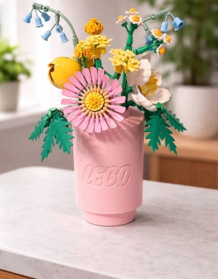 Pink vase for lego flowers