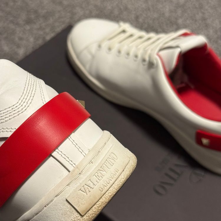 Valentino Net Go Logo Sneaker 12