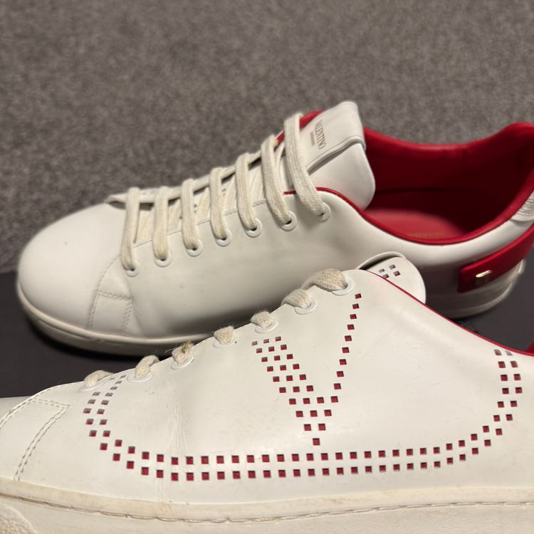 Valentino Net Go Logo Sneaker 9