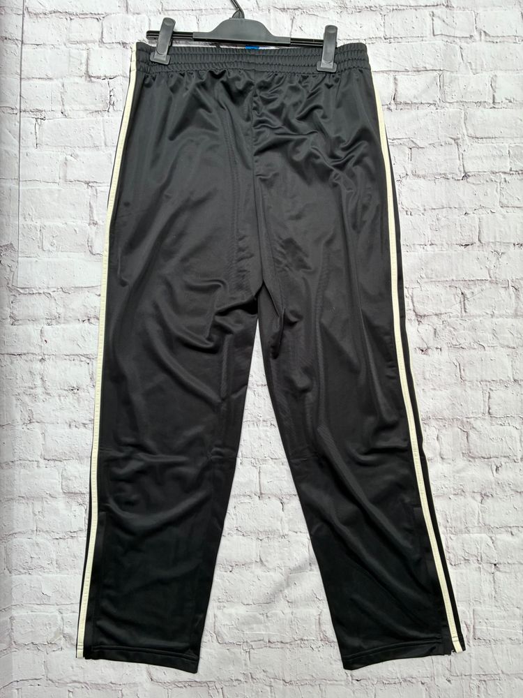 Immagine di Adidas Black Track Pants With Oasis Patch 3