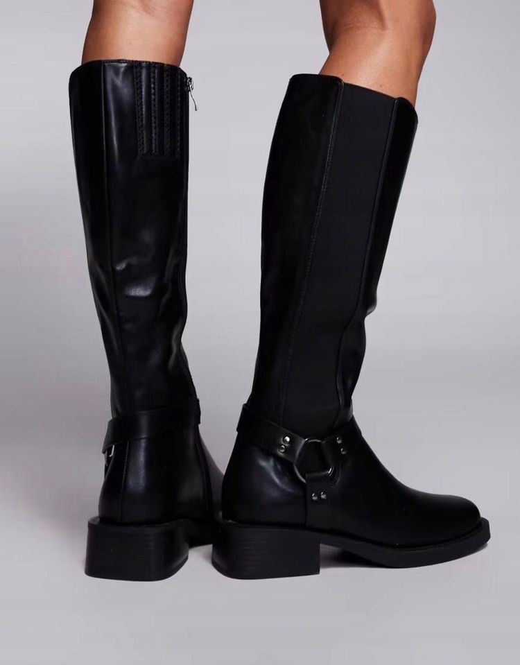Black Knee-High Boots 2