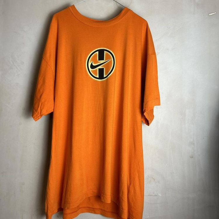 Vintage Nike graphic t shirt