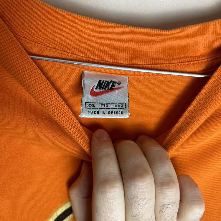 Vintage Nike graphic t shirt 4