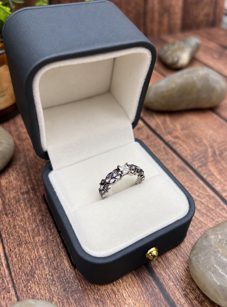 925 Sterling Silver Purple Enamel Celtic Ring – Clear Stone Solitaire image 2