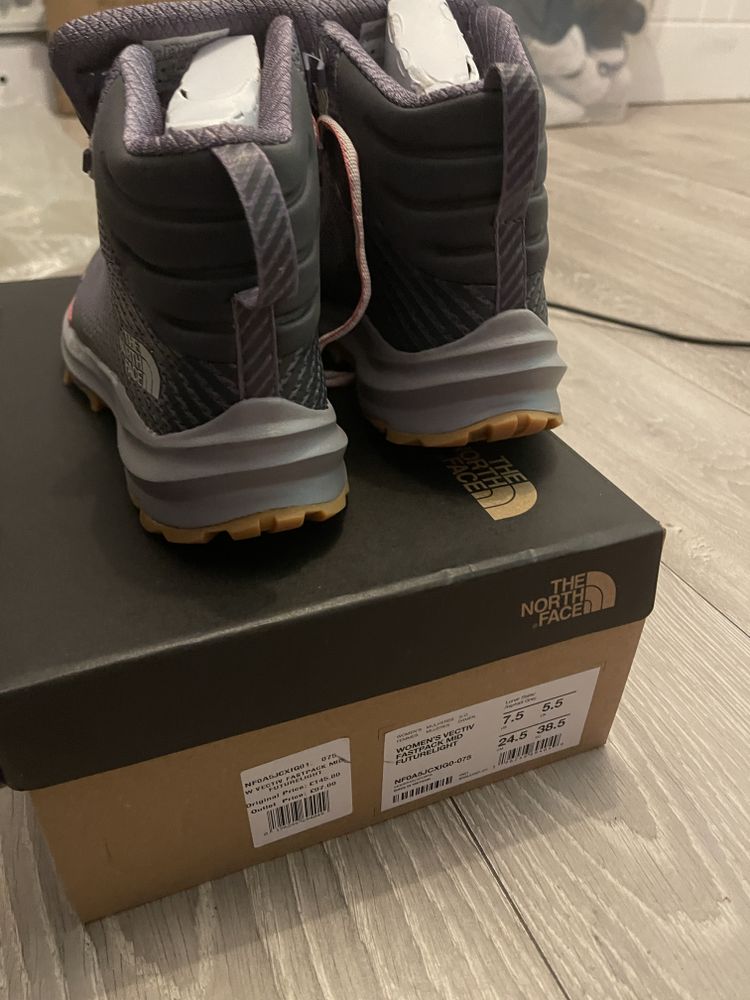 Women’s north face vectiv fast pack mid  image 3