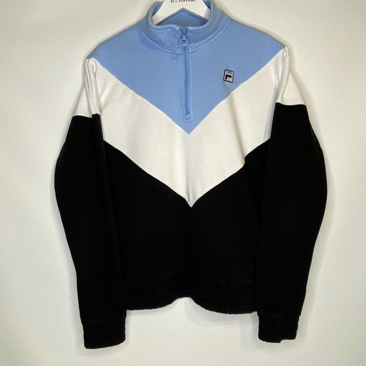 Y2k Fila Sweater black, white and baby blue medium -  size guide 🫶 embroidered logo. image 1