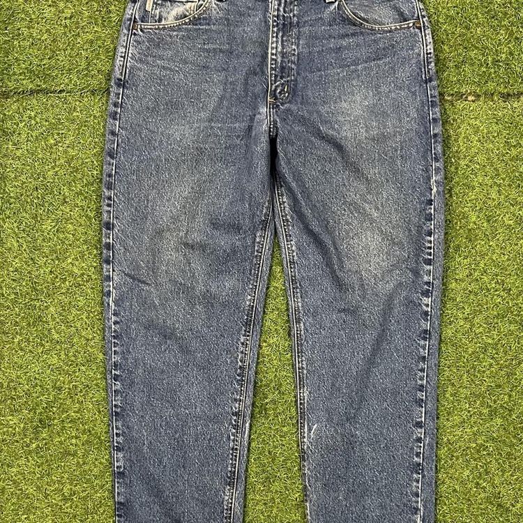 Blue Carhartt jeans image 4