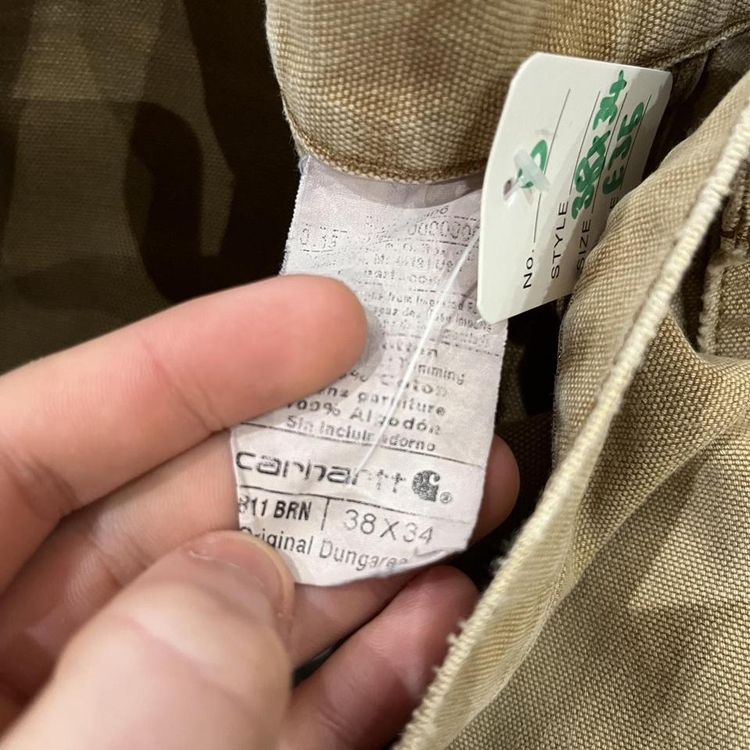 Beige Carhartt jeans 3
