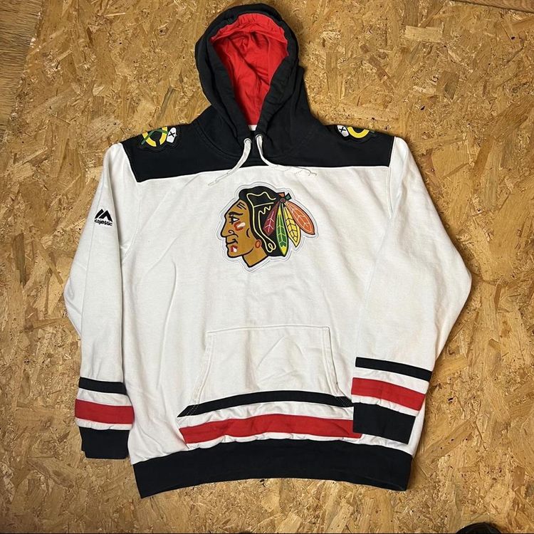 Vintage Reebok NHL x Chicago Blackhawks Graphic Hoodie image 1