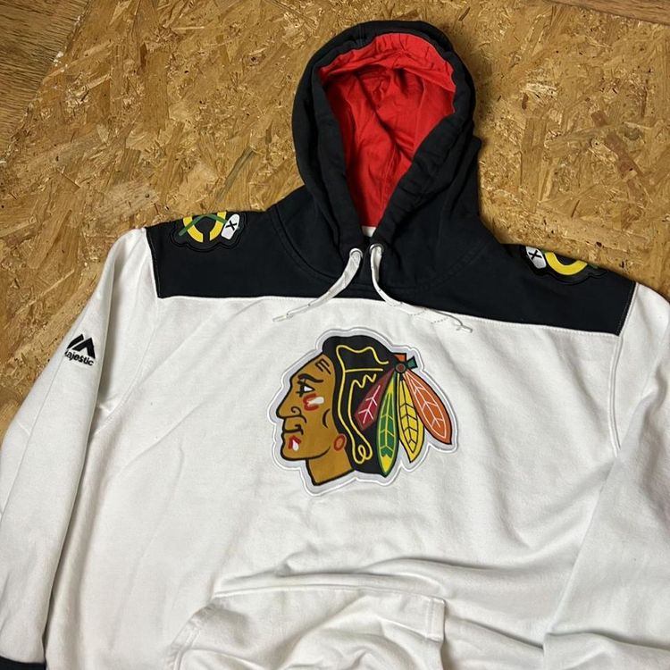 Vintage Reebok NHL x Chicago Blackhawks Graphic Hoodie image 4