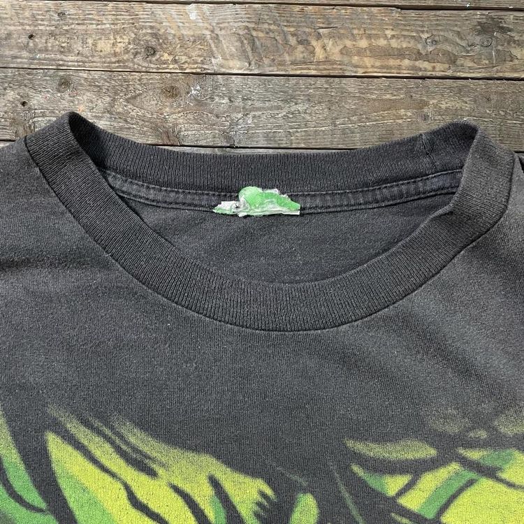 Vintage Hulk Graphic Tee image 3