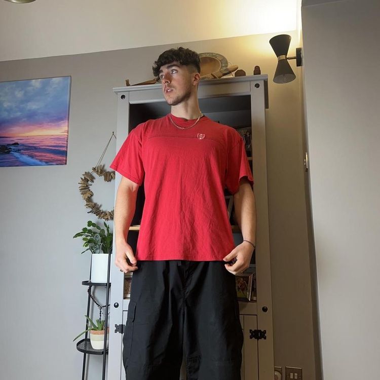 Vintage Nike 2000s Embroidered Graphic Tee image 4