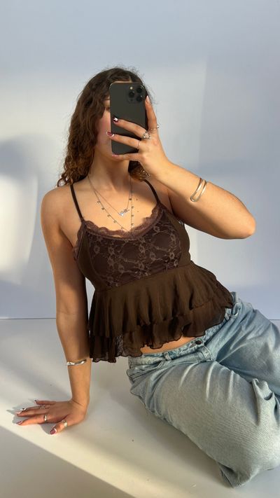 00s brown lace ruffle cami- size M 4