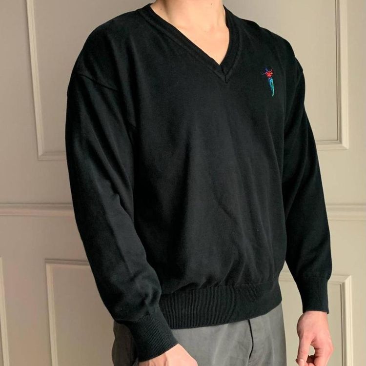 90s Vintage Unisex V-Neck Embroidered Cotton Traders Sweater