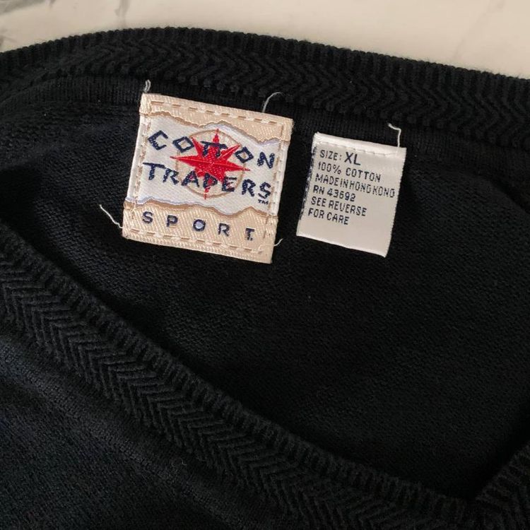 90s Vintage Unisex V-Neck Embroidered Cotton Traders Sweater imagen 6